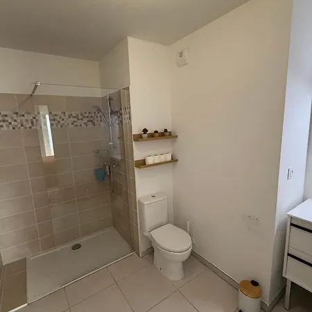 New With Terrace And Private Parking And Pool * Le Lavandou