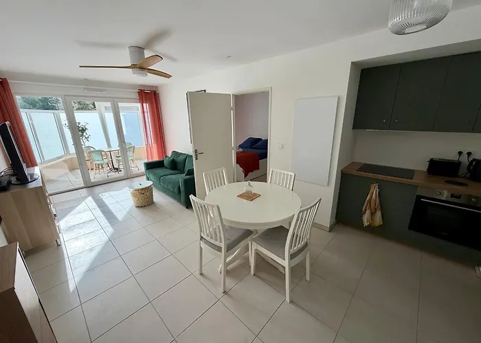 Διαμέρισμα New With Terrace And Private Parking